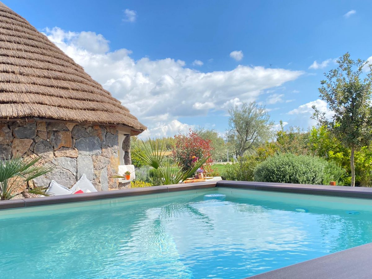 Suite with private pool in Sardinia with garden Is Cheas, Italy